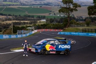 SuperVan 4.2 at Bathurst